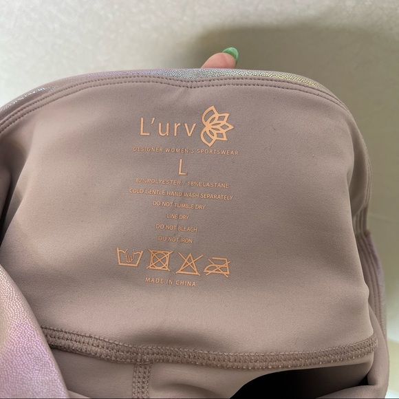 L’ URV Tremulous 7/8 Iridescent Pearl Legging L NWOT - Picture 7 of 8